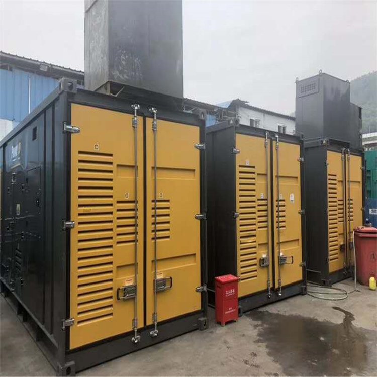 芷江温度变化对不同类型欠压保护装置的可靠性影响有何差异？