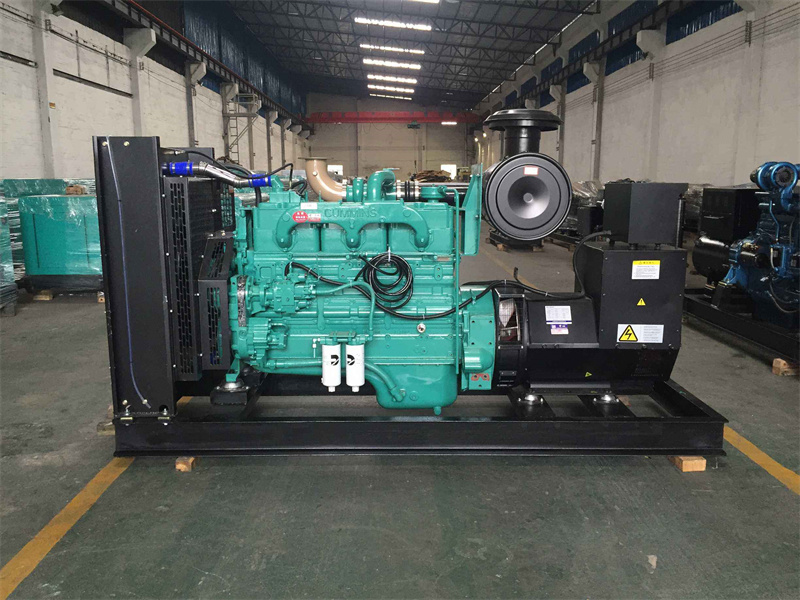 芷江柴油发电机组过载运行时降低转速有哪些注意事项？